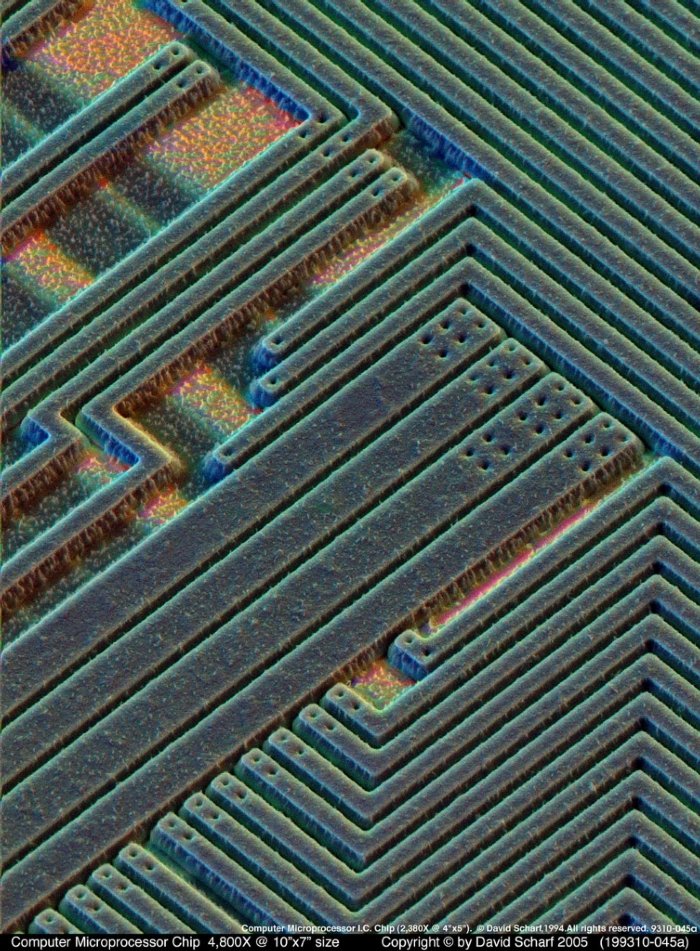199310-045a-Microprocessor-Chip1