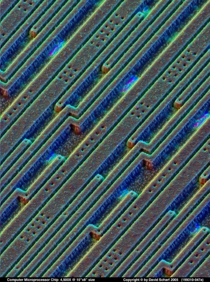 199310-047a-Microprocessor-Chip1