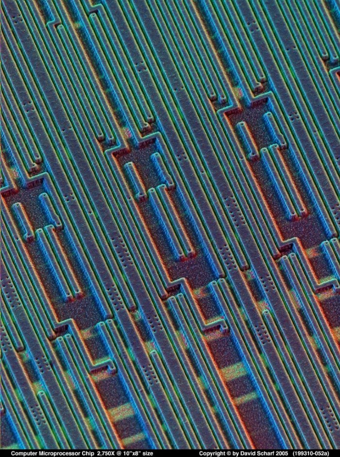 199310-052a-Microprocessor-Chip1