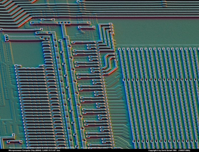 199507-008a-Microprocessor-Chip1
