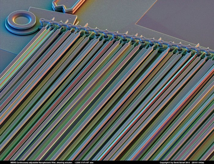 201011-042a-MEMS-Nanophotonic-Filter1